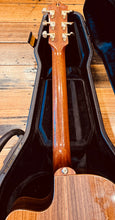 Load image into Gallery viewer, Maton Messiah EM100
