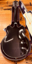 Load image into Gallery viewer, 1968 Gretsch Blackhawk
