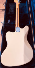 Load image into Gallery viewer, Squier 40th anniversary Jazzmaster
