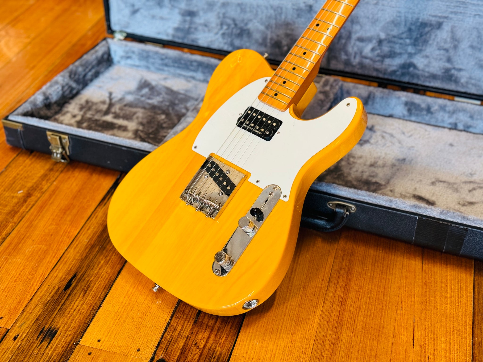 Squier classic vibe (Humbucker MOD) – Classic Guitars and Amps