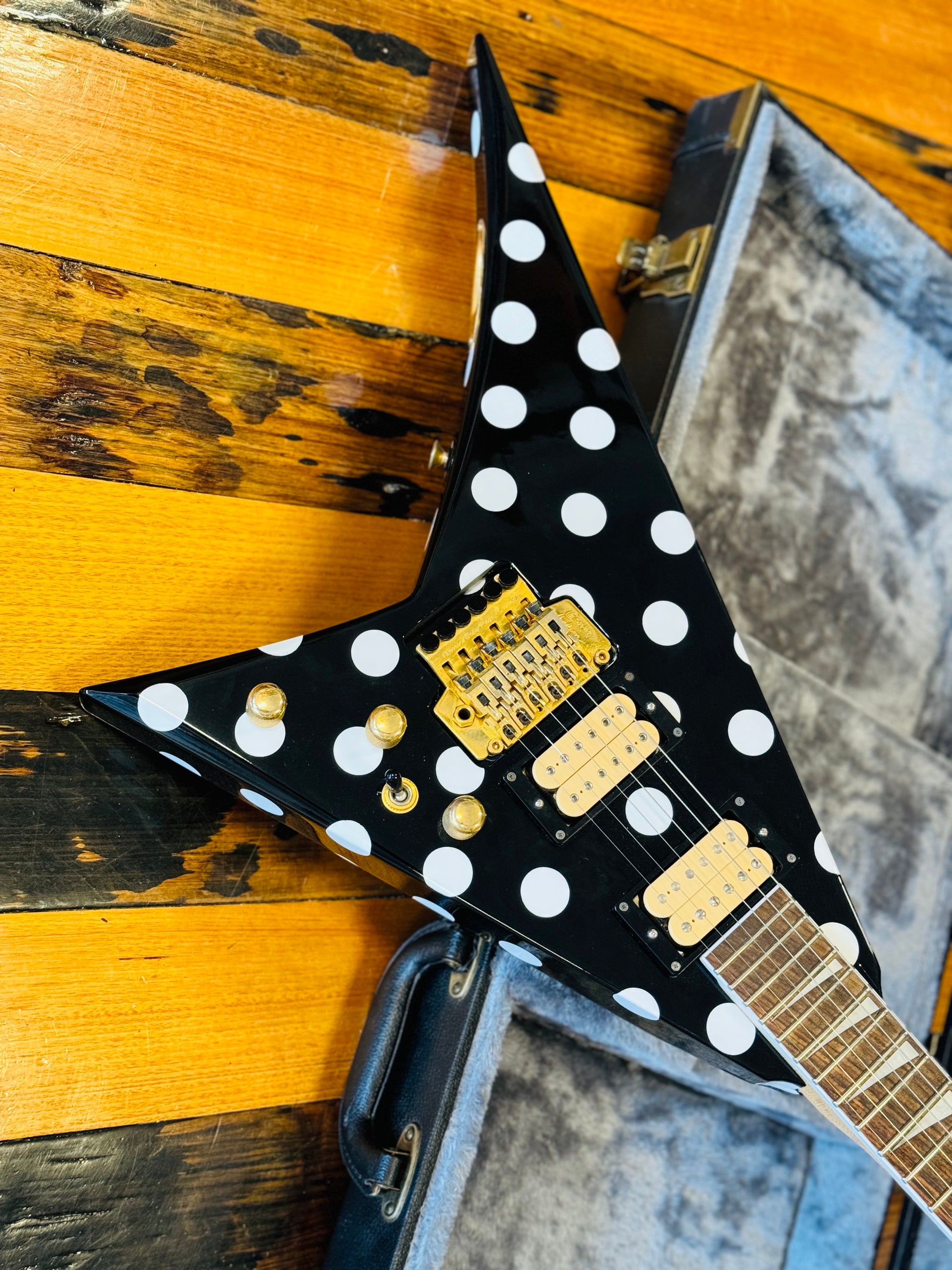 Grover Jackson – Classic Guitars and Amps