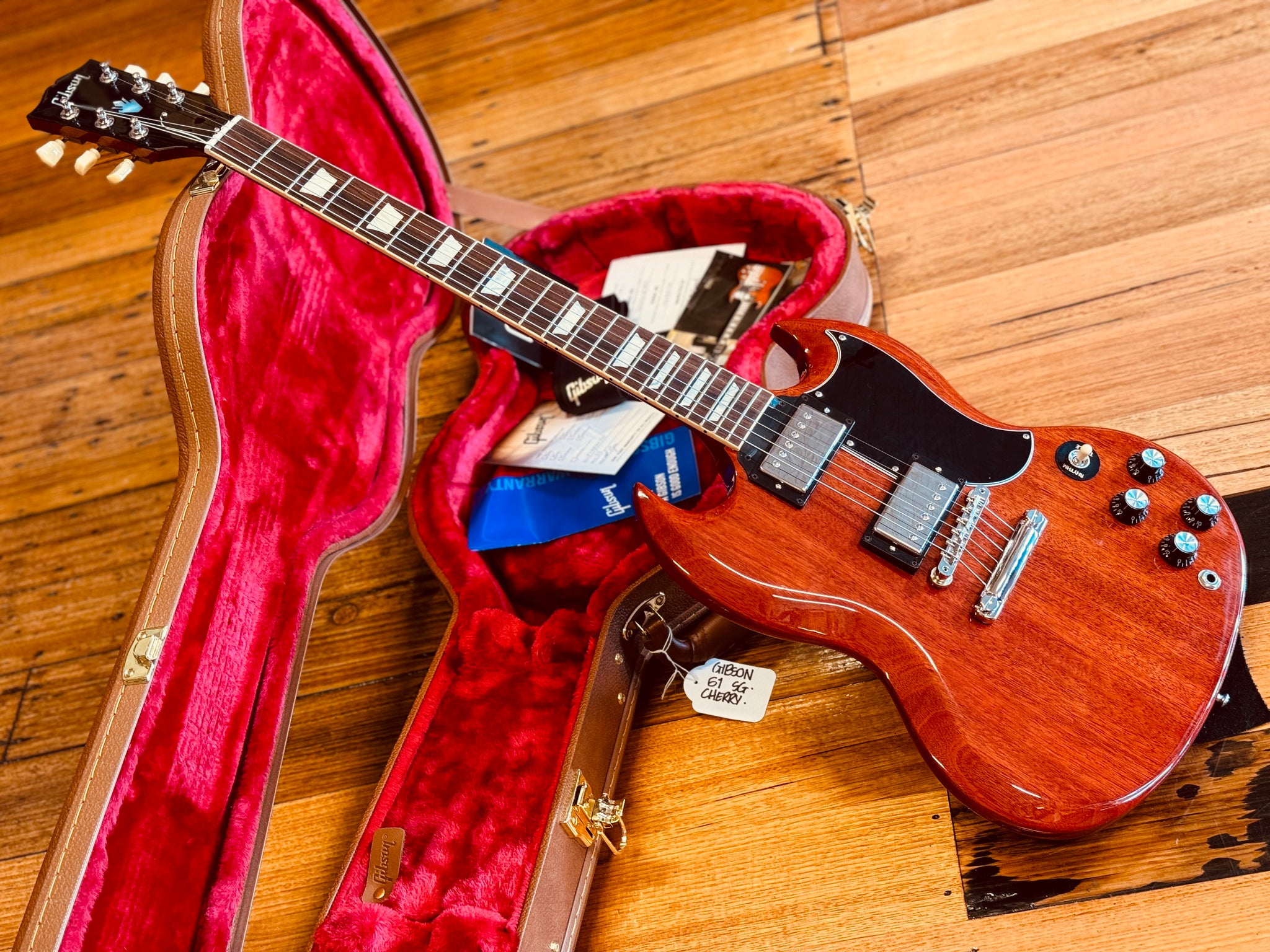 ギター 90's Gibson SG '61 Reissue Gibson SG Standard '61 Reissue – Classic Guitars and Amps
