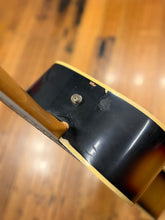 Load image into Gallery viewer, Fender Kingman 1967–1968
