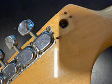 Load image into Gallery viewer, Fender Kingman 1967–1968
