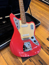 Load image into Gallery viewer, Fender Classic Series ’60s Jaguar Lacquer
