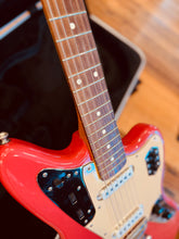 Load image into Gallery viewer, Fender Classic Series ’60s Jaguar Lacquer
