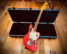 Load image into Gallery viewer, Fender Classic Series ’60s Jaguar Lacquer
