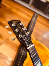 Load image into Gallery viewer, Gibson Les Paul Studio – 2001
