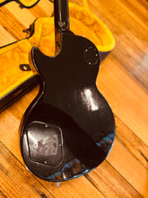 Load image into Gallery viewer, Gibson Les Paul Studio – 2001
