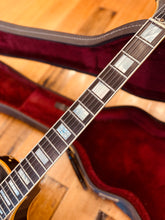 Load image into Gallery viewer, Gibson Les Paul Custom 1985
