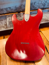 Load image into Gallery viewer, Fender Stratocaster Hardtail 1978 - Rare Trans Red
