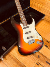 Load image into Gallery viewer, Fender Stratocaster USA standard 1989
