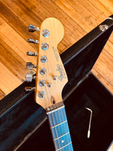 Load image into Gallery viewer, Fender Stratocaster USA standard 1989
