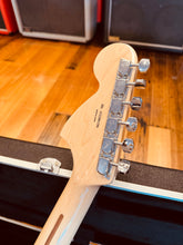 Load image into Gallery viewer, Fender Japan Traditional 70s Telecaster Deluxe
