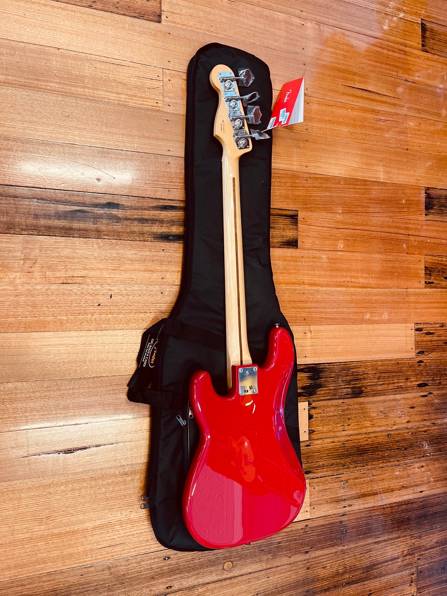 Fender Vintera 50s Precision Bass – Classic Guitars and Amps