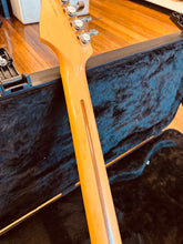 Load image into Gallery viewer, Fender American Standard Stratocaster (2015)
