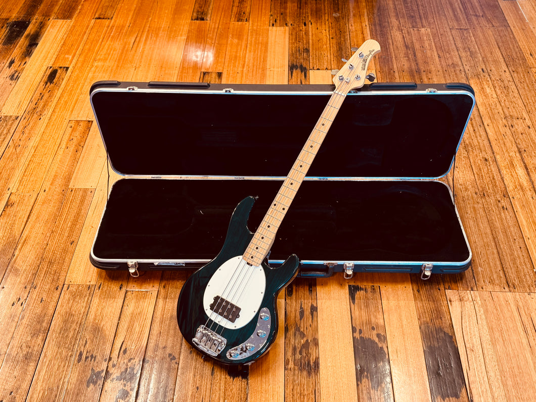 Ernie Ball Music Man StingRay Bass – 2005 (Translucent Teal)