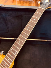 Load image into Gallery viewer, Epiphone Les Paul Special
