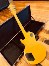 Load image into Gallery viewer, Epiphone Les Paul Special
