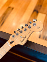Load image into Gallery viewer, Fender Player Stratocaster
