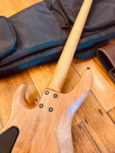 Load image into Gallery viewer, Sadowsky MetroLine Limited Edition (#70 of 100)
