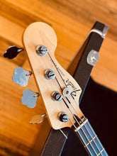 Load image into Gallery viewer, Fender Partcaster Jaguar
