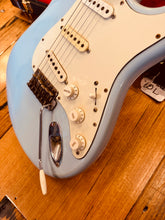 Load image into Gallery viewer, Fender Stratocaster – 1965 L-Series
