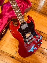 Load image into Gallery viewer, Gibson SG Standard - 2001
