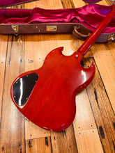 Load image into Gallery viewer, Gibson SG Standard - 2001
