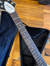 Load image into Gallery viewer, Epiphone Flying V 67' Reissue
