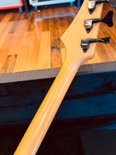 Load image into Gallery viewer, Washburn Force ABT B-20 - 1990
