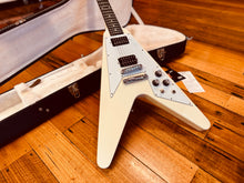 Load image into Gallery viewer, Gibson Flying V &#39;67 Reissue
