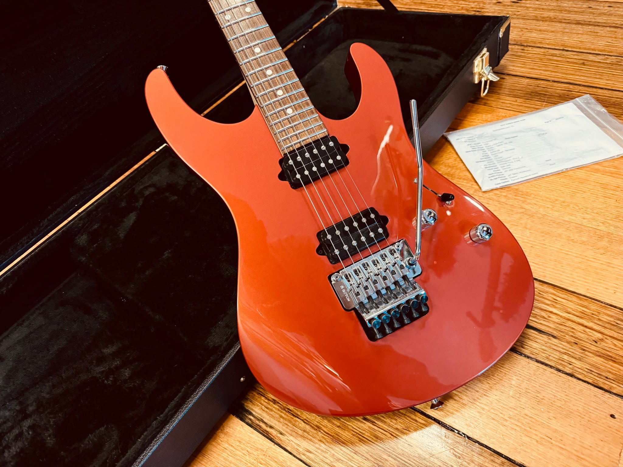 SUHR Pro Series M1 – Classic Guitars and Amps