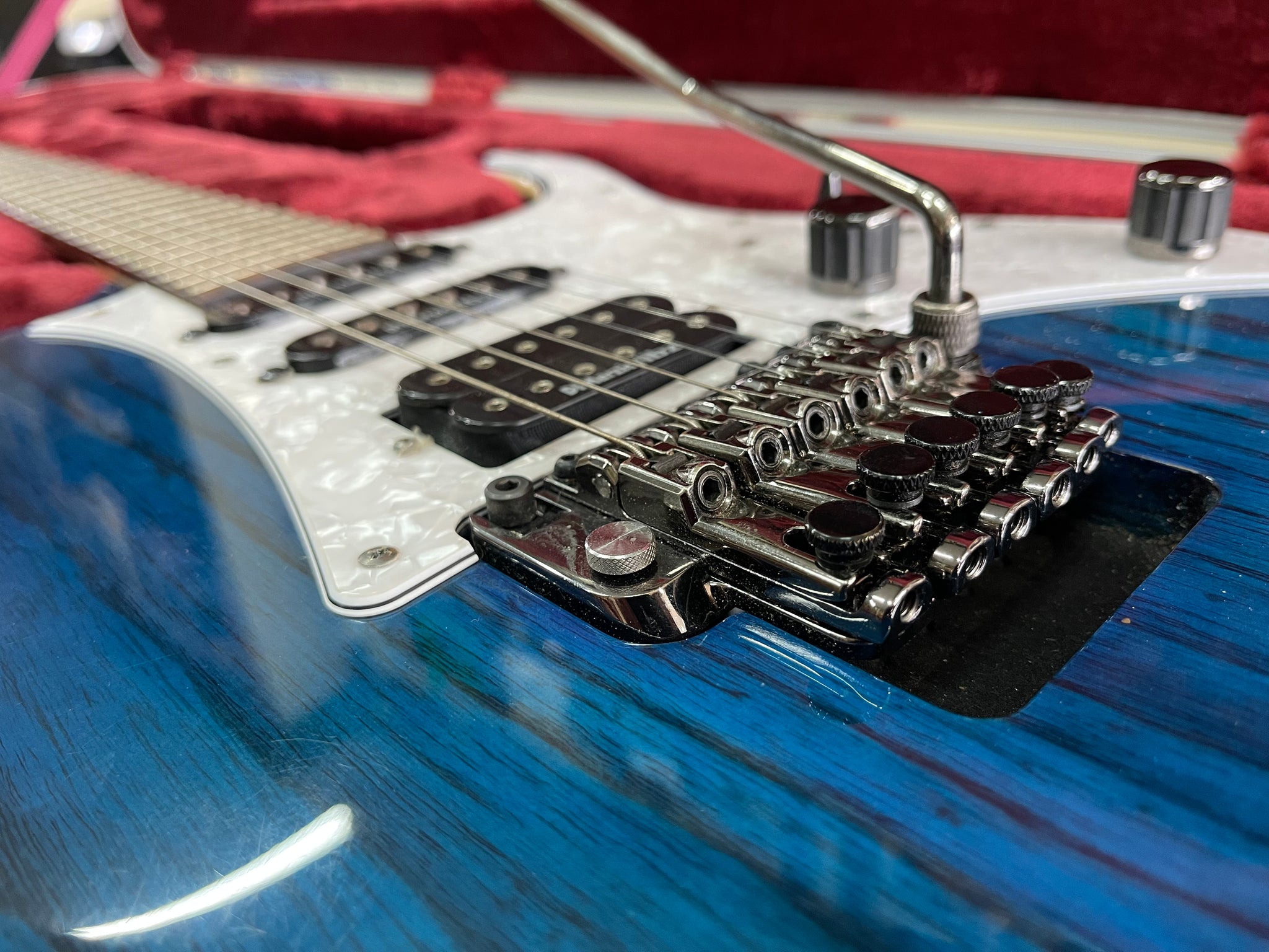 Ibanez RG Prestige – Classic Guitars and Amps