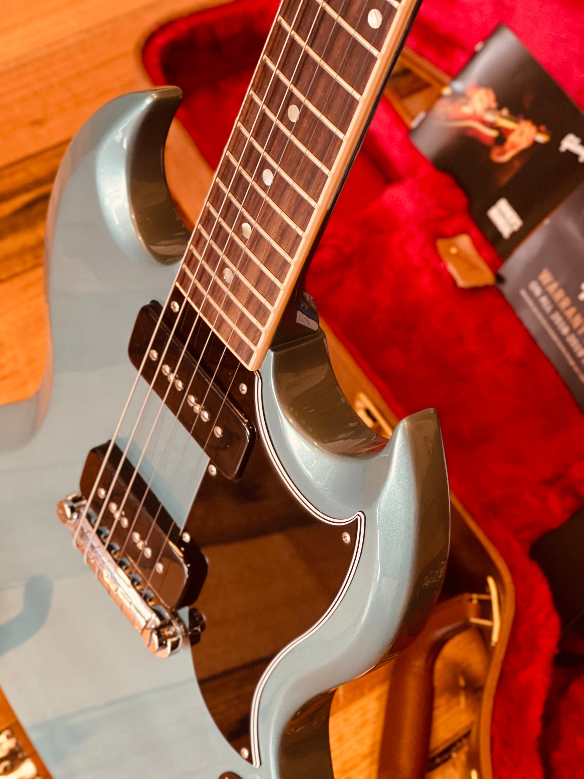 Gibson SG Special P90 – Classic Guitars and Amps