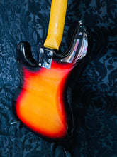 Load image into Gallery viewer, Fender Precision Bass 62-JVRI
