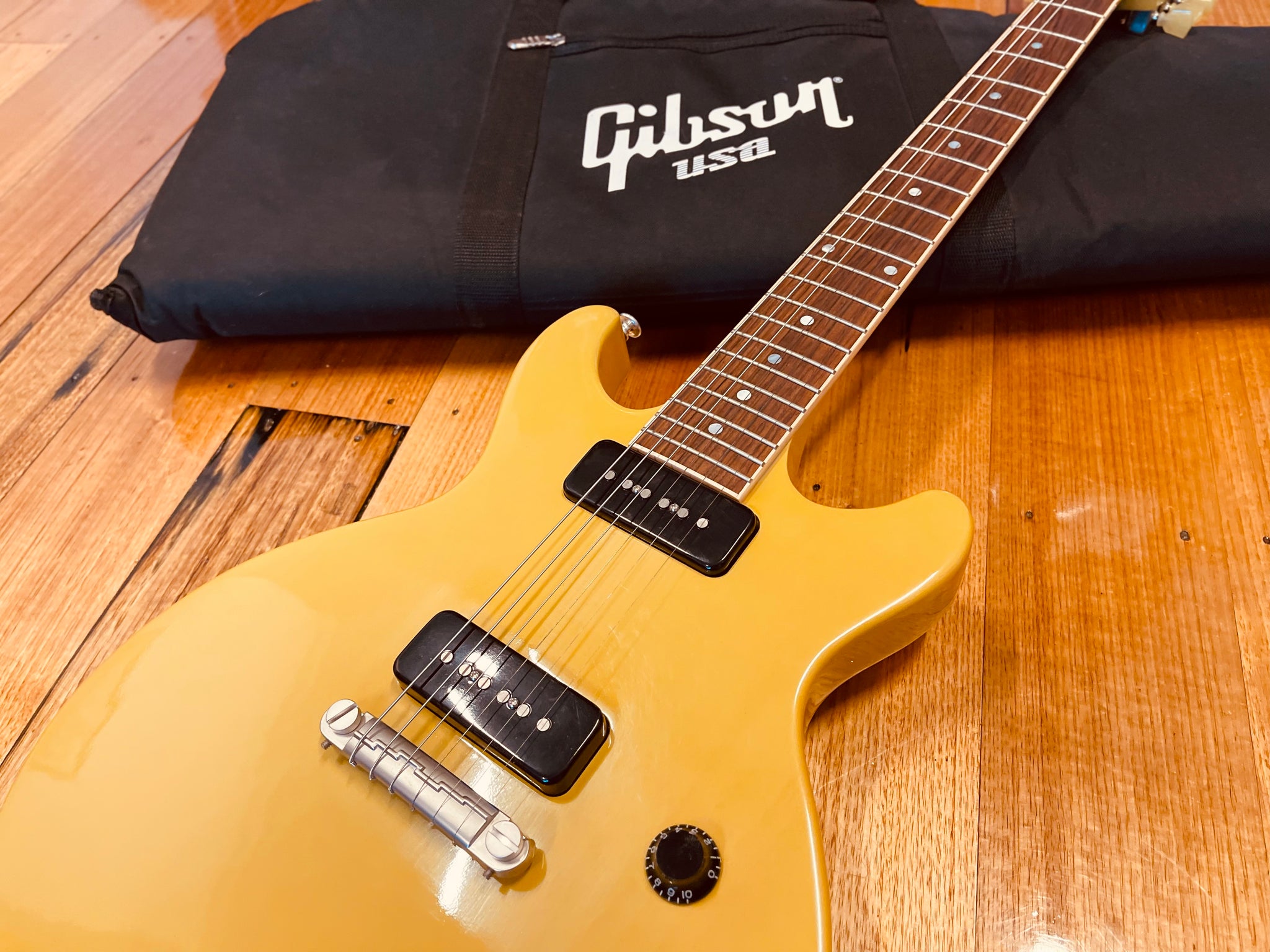 Gibson Les Paul DC Special 100 – Classic Guitars and Amps