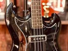 Load image into Gallery viewer, Hagstrom H8 1968
