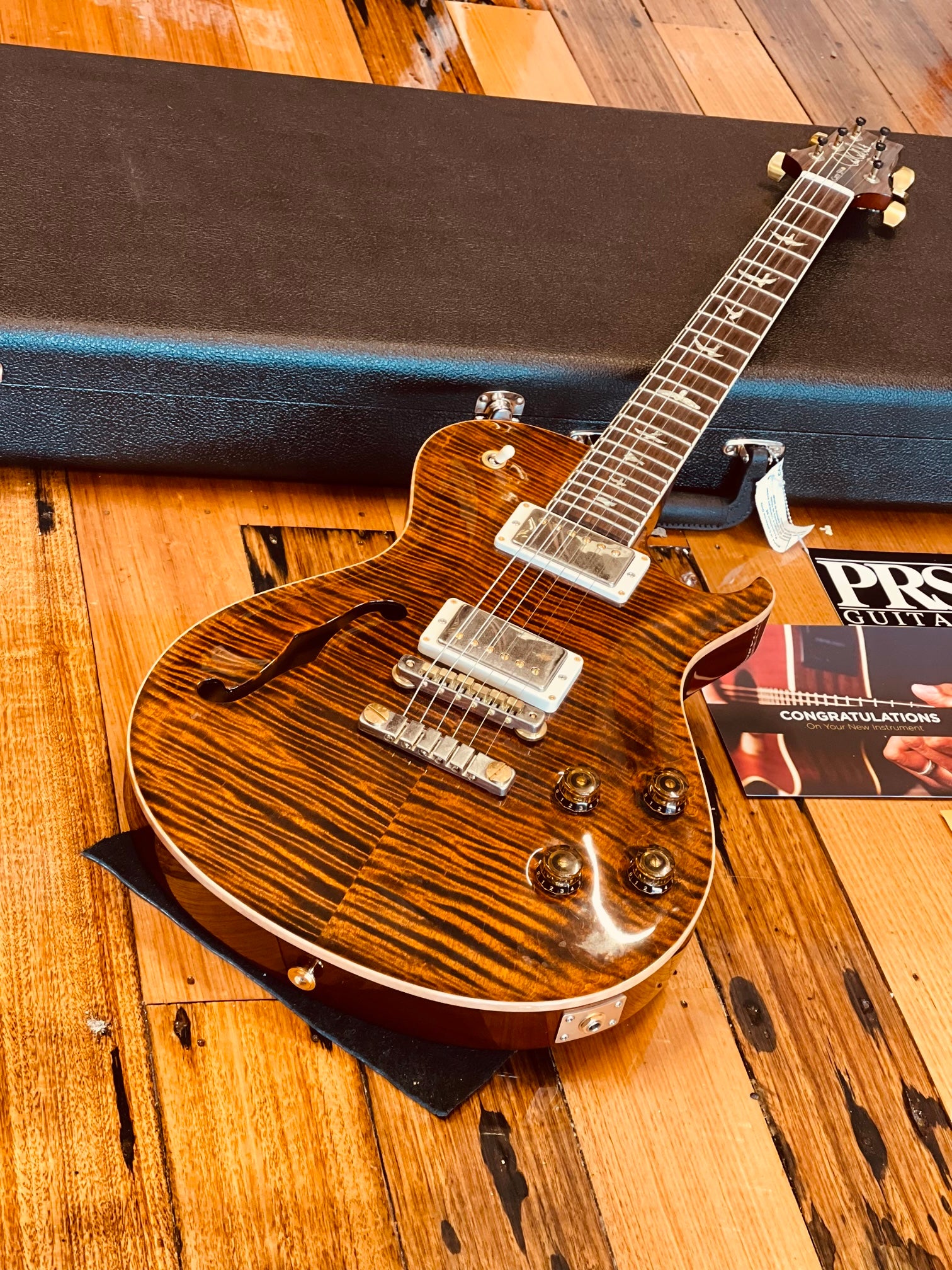 PRS McCarty 594 10 Top – Classic Guitars and Amps
