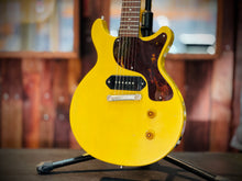 Load image into Gallery viewer, Orville by Gibson Les Paul Junior
