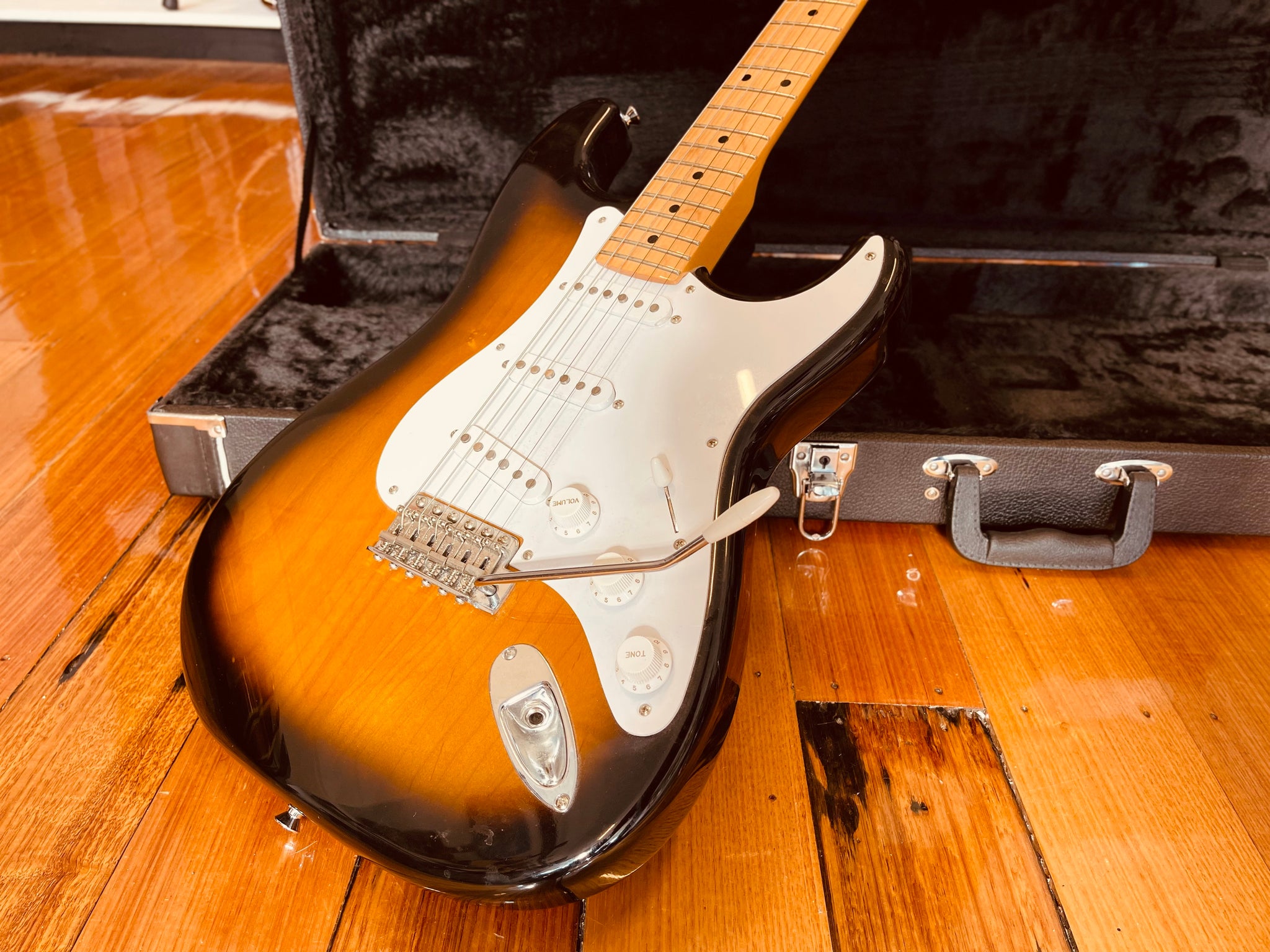 Tokai Goldstar sound – Classic Guitars and Amps
