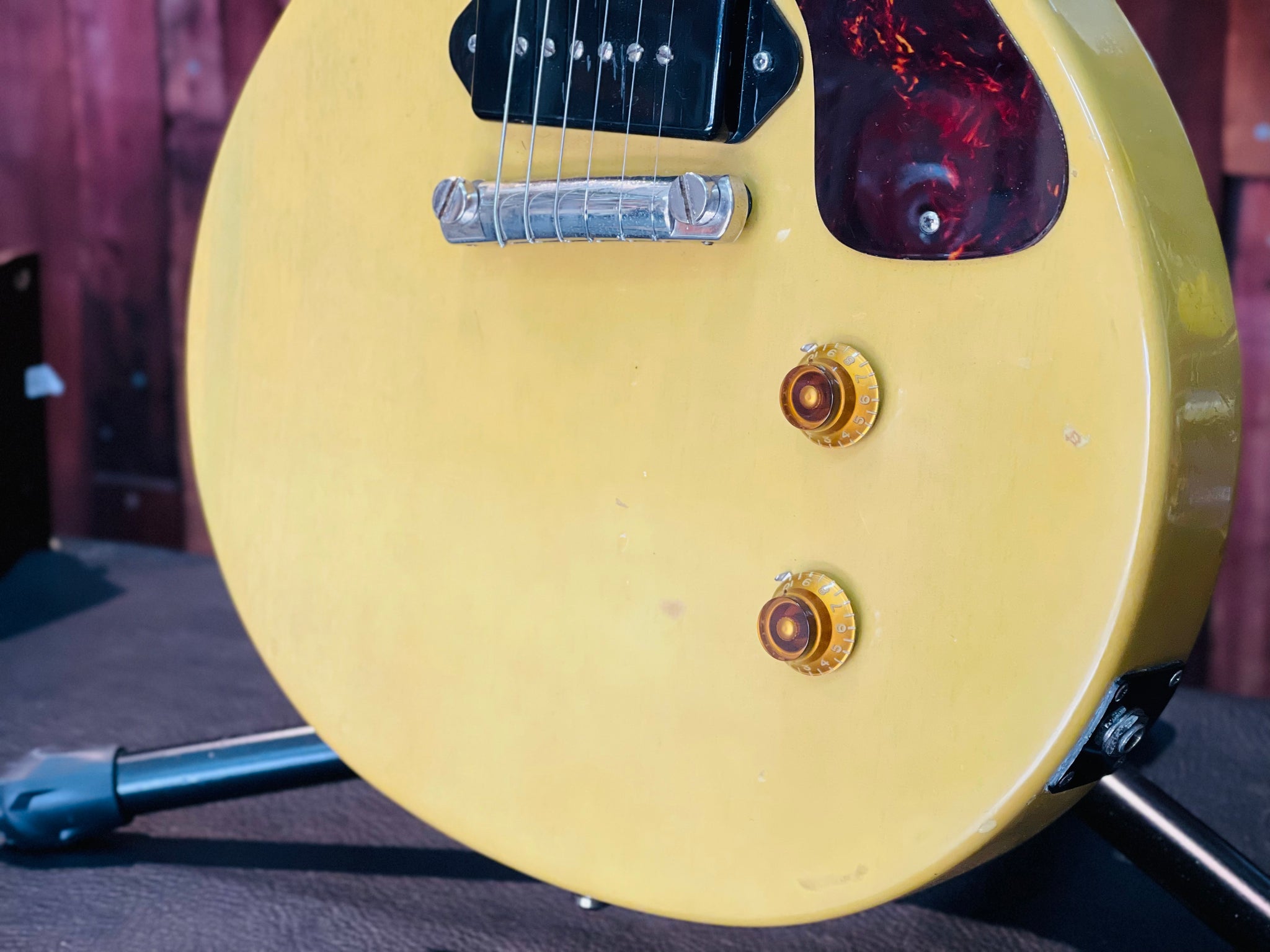 Orville by Gibson Les Paul Junior – Classic Guitars and Amps