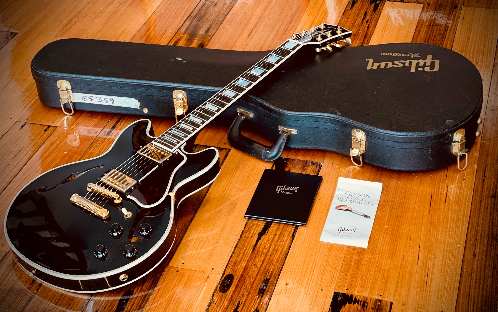 Gibson ES-359 Custom Shop Ebony – Classic Guitars and Amps