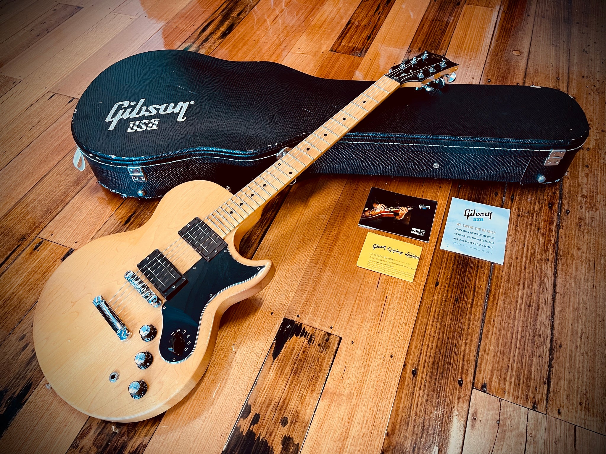 Gibson L6-S – Classic Guitars and Amps
