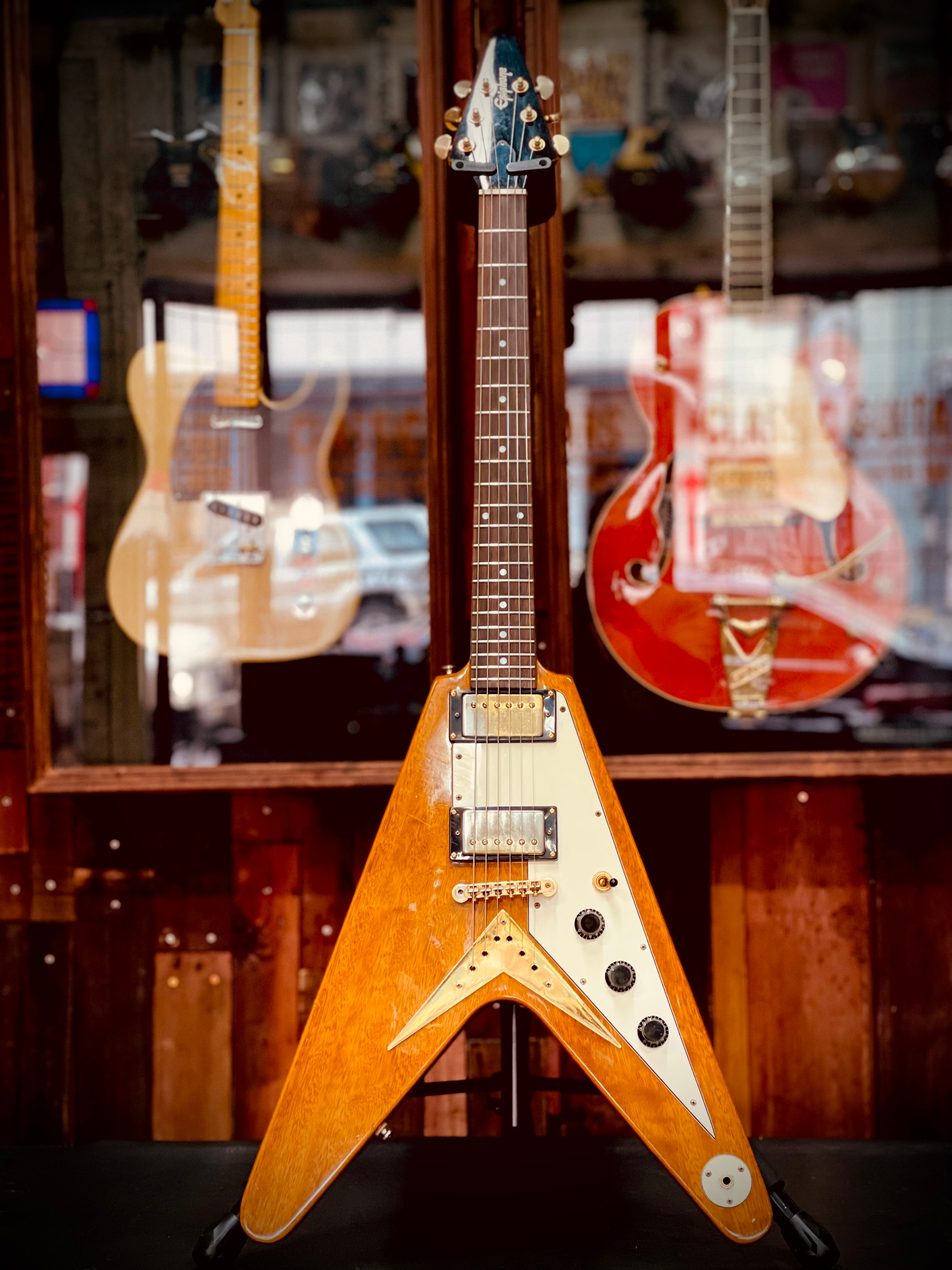 Epiphone '58 Korina Flying V – Classic Guitars and Amps