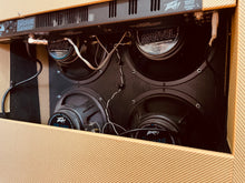 Load image into Gallery viewer, Peavey Classic 50 combo 4 x 10
