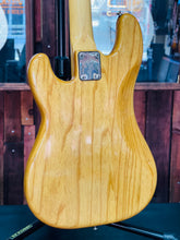 Load image into Gallery viewer, Fender USA Precision Bass/P-Bass 1978

