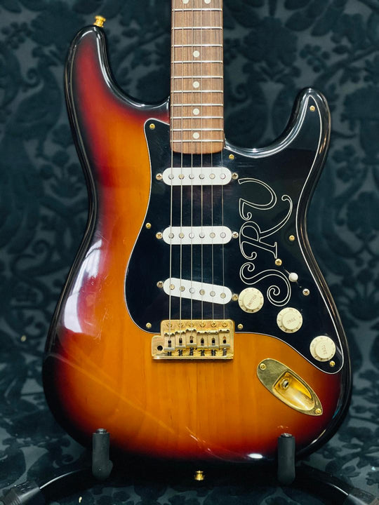 Fender Stratocaster SRV – Classic Guitars and Amps