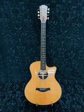 Load image into Gallery viewer, Taylor Baritone-8
